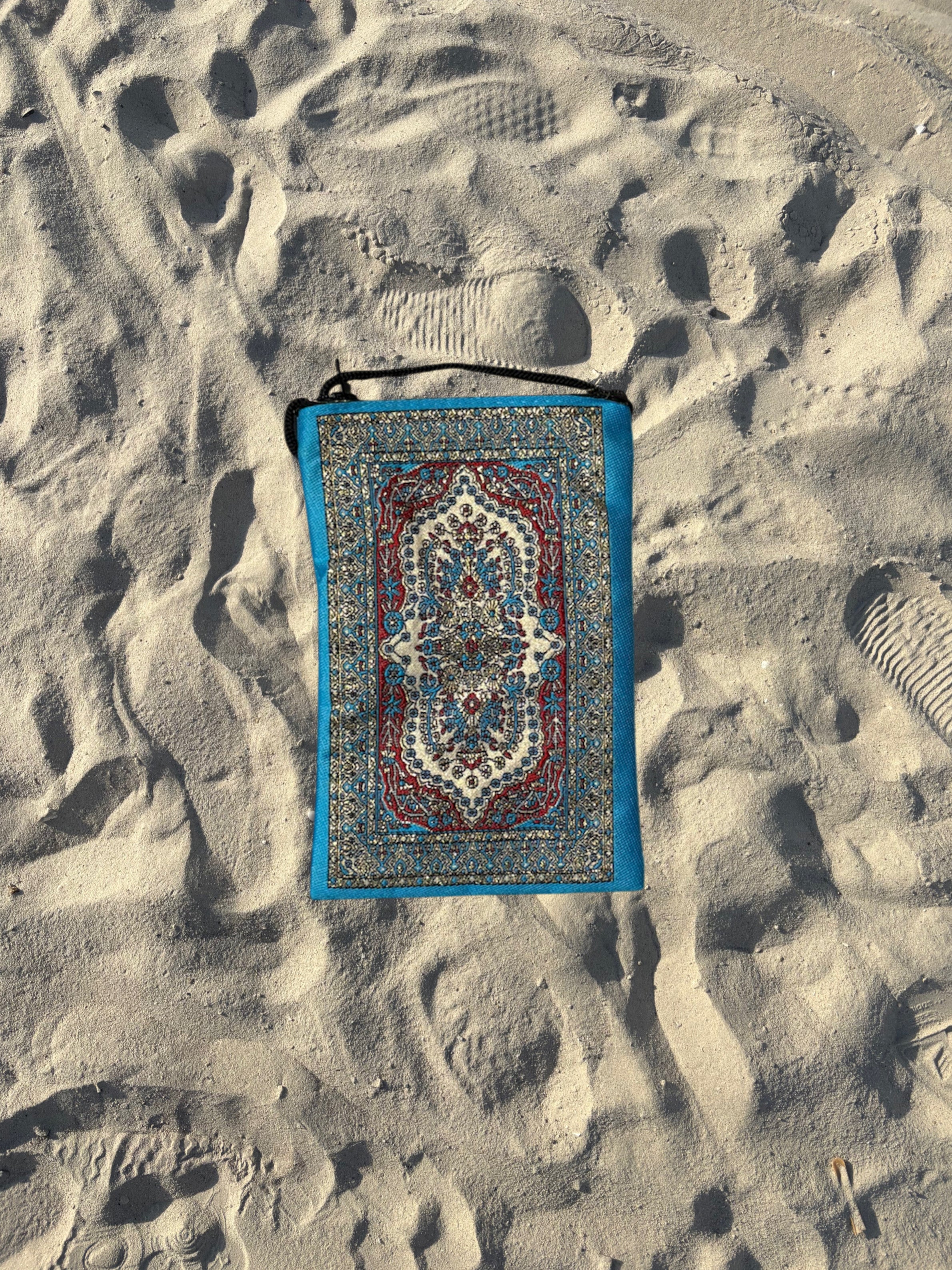 GRANDMA CARPET BAG #16