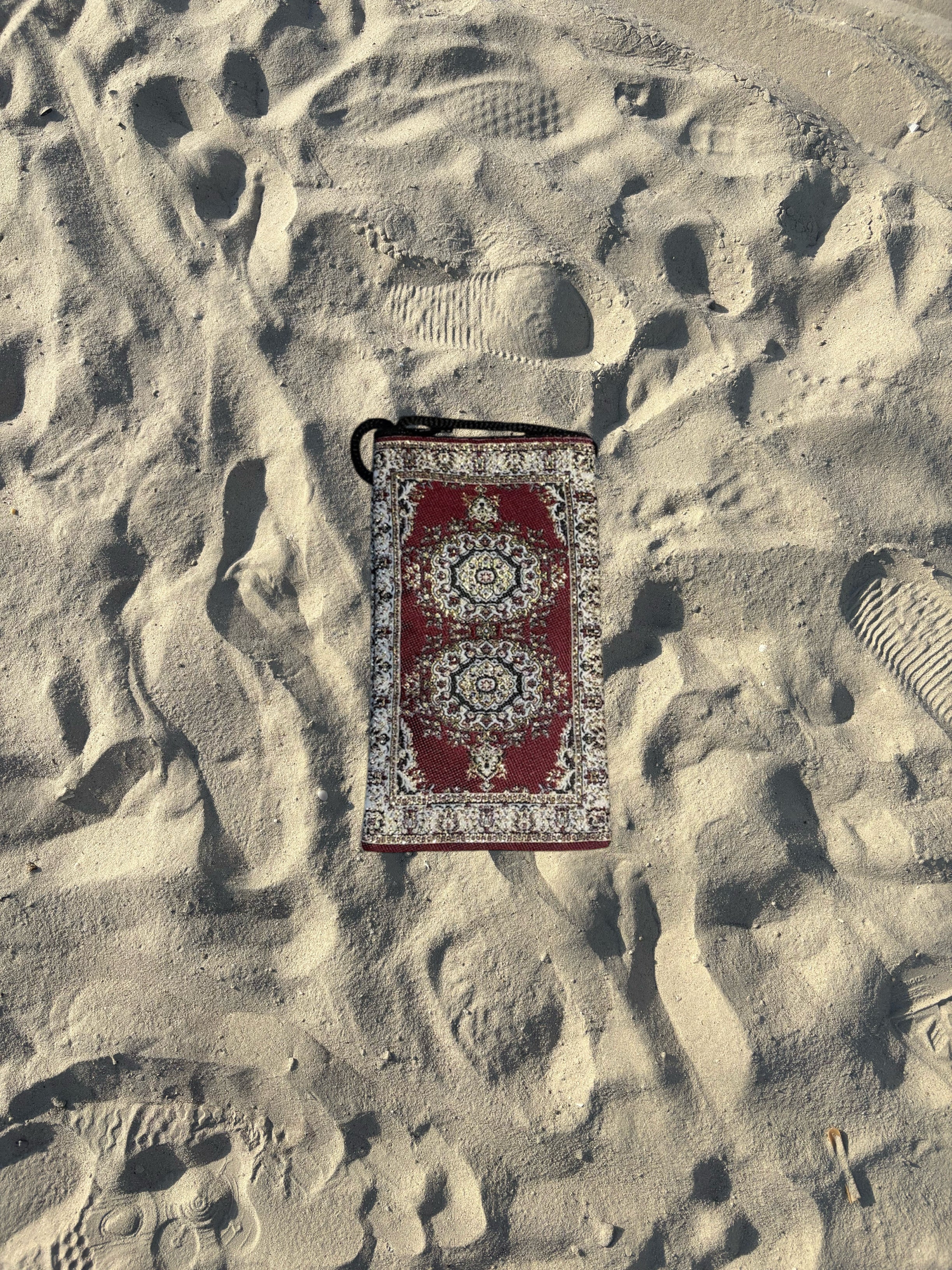 GRANDMA CARPET BAG #11