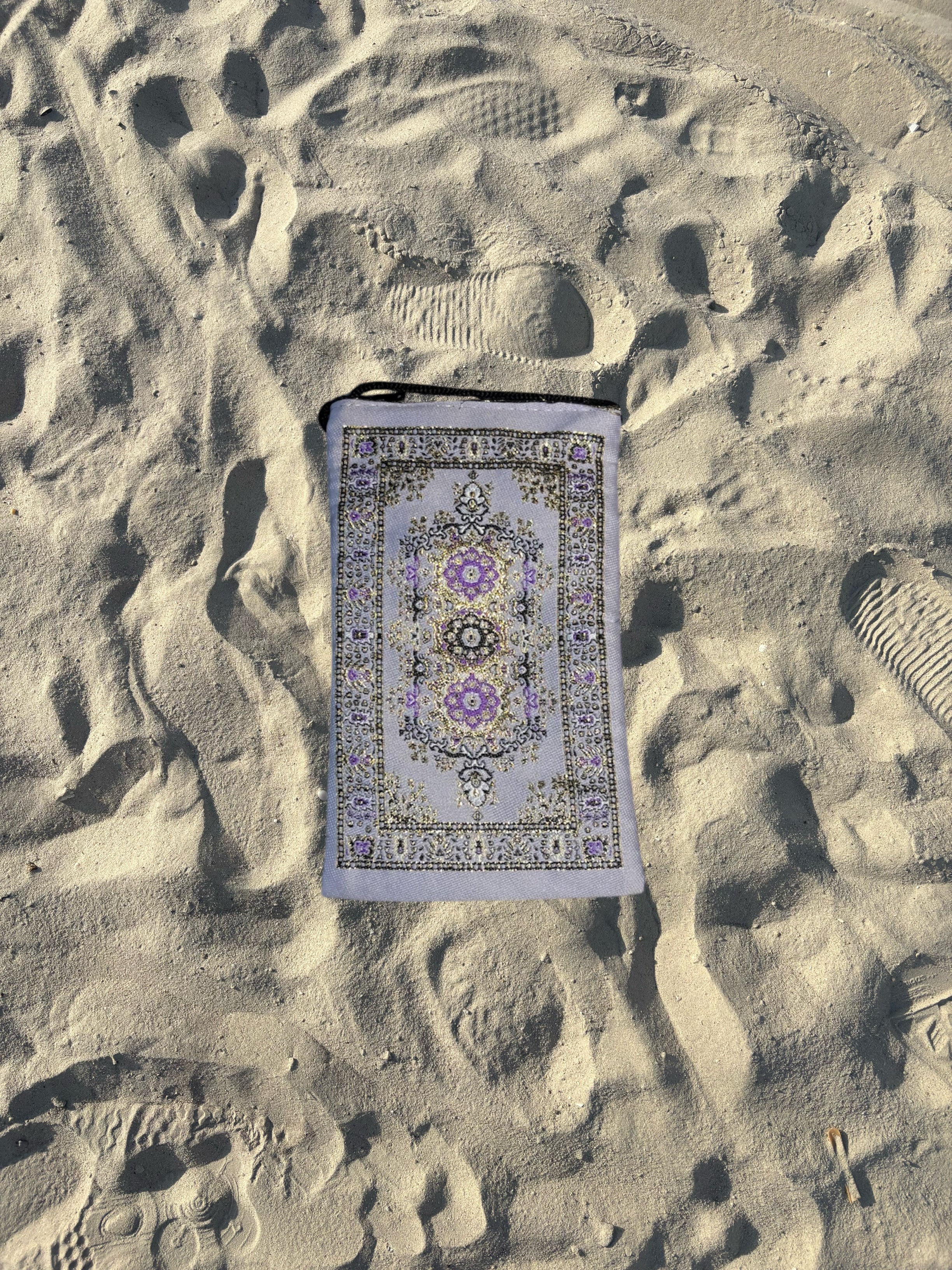 GRANDMA CARPET BAG #8