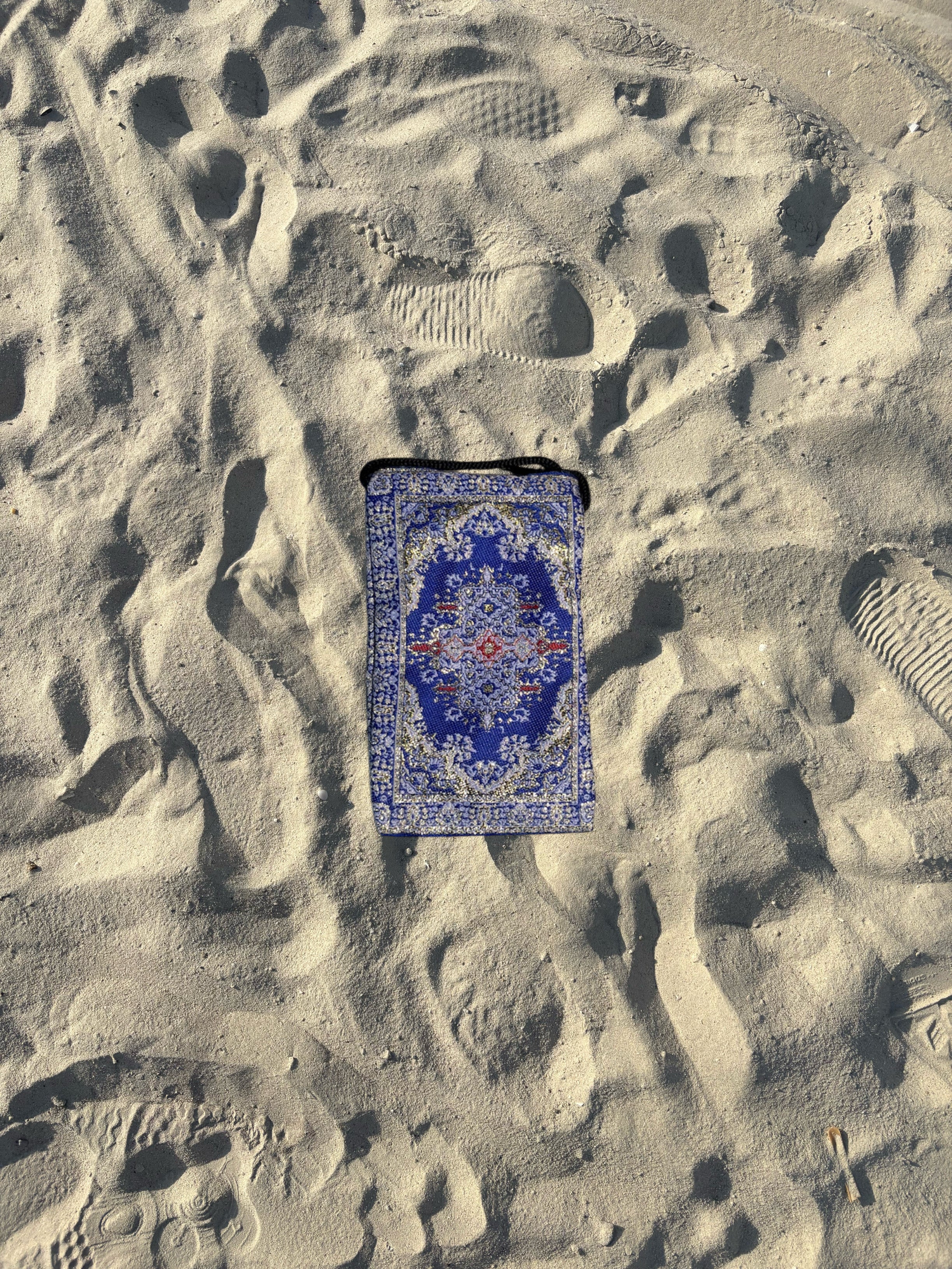 GRANDMA CARPET BAG #10