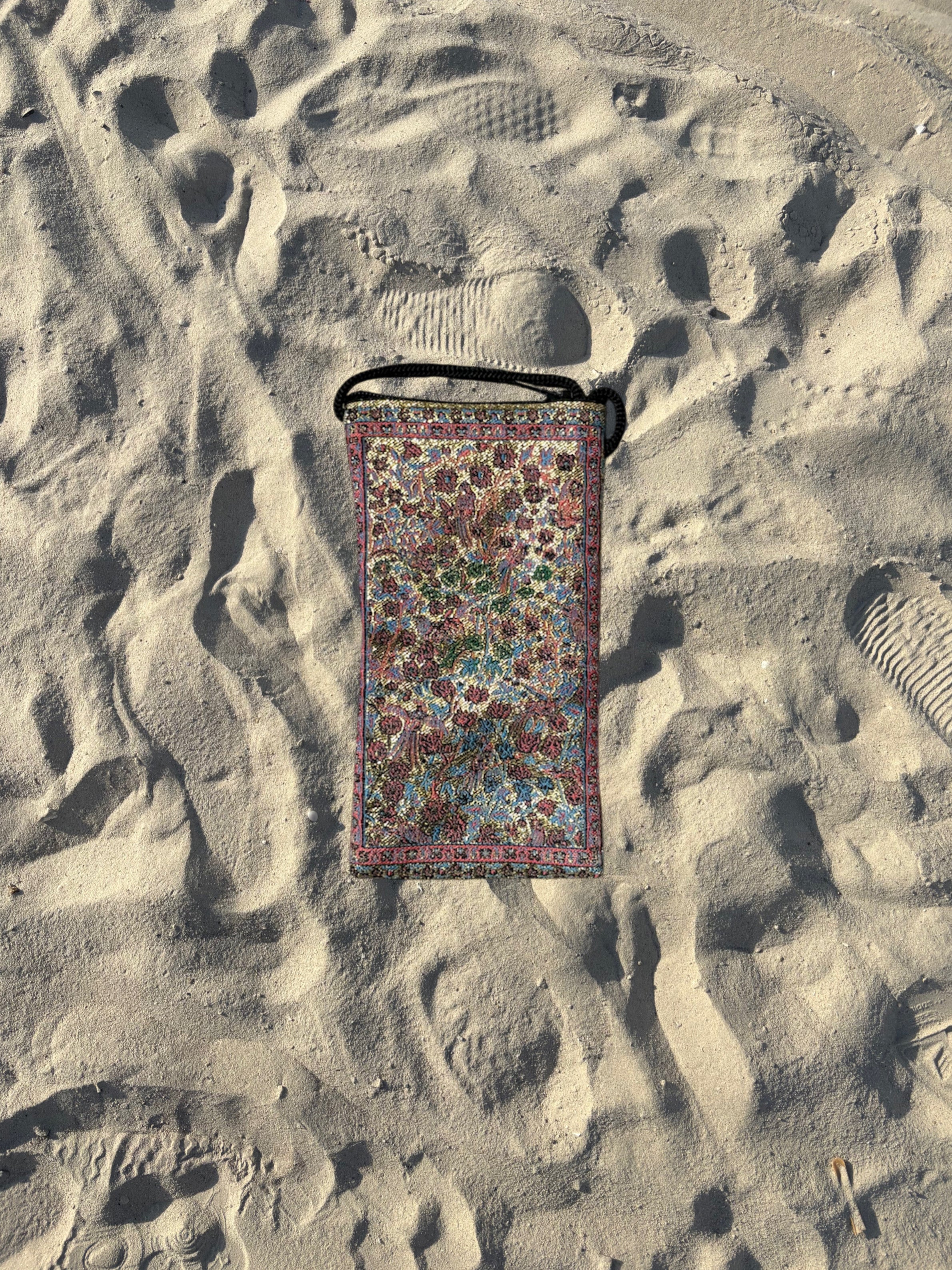 GRANDMA CARPET BAG #21