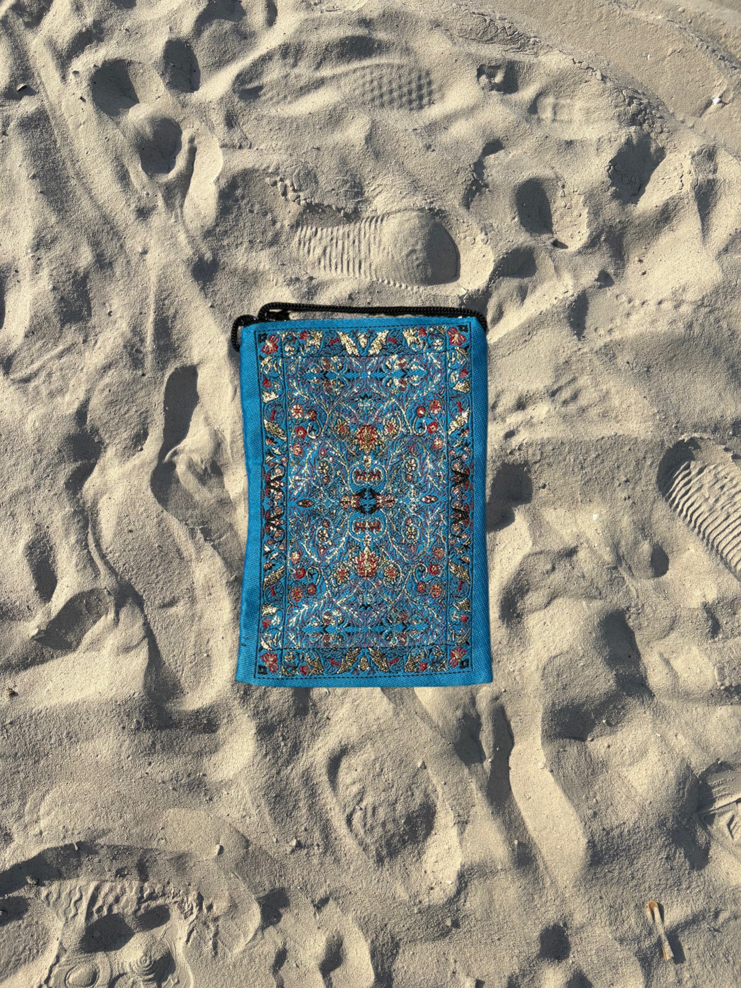 GRANDMA CARPET BAG #9