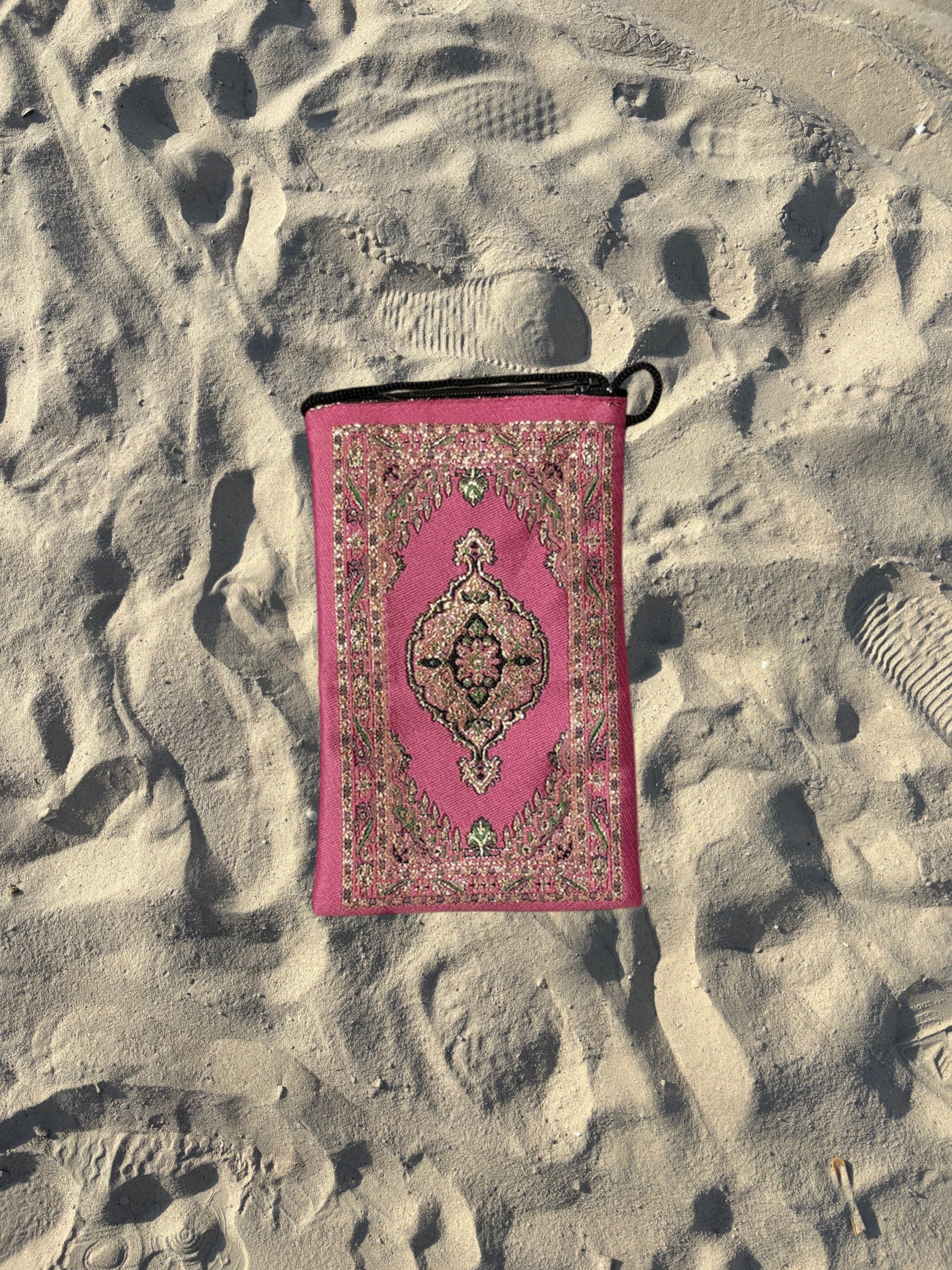 GRANDMA CARPET BAG #17